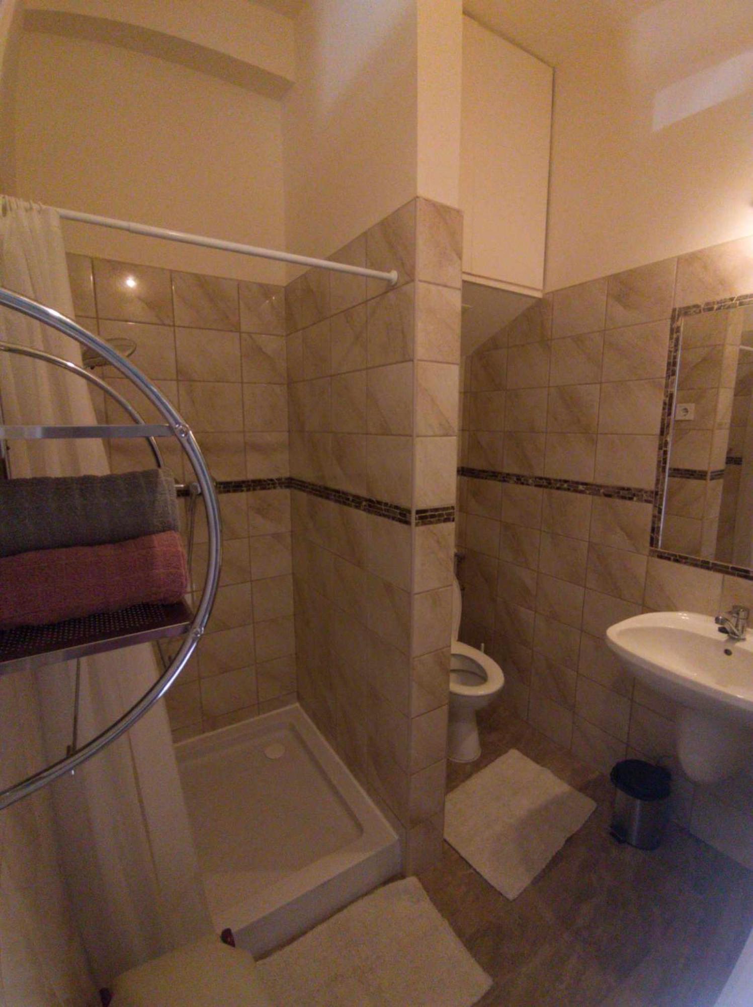 Cehmesterek Apartman エゲル エクステリア 写真